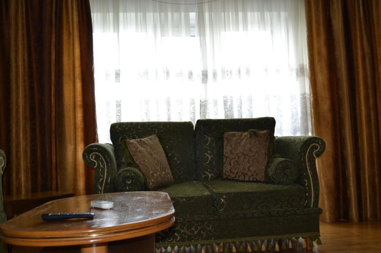 Dreams By The River Apartment